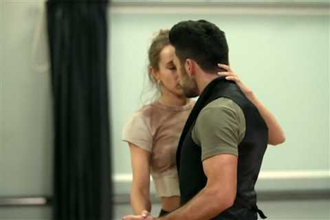 Strictly’s Giovanni Pernice makes cheeky joke about ‘closeness’ to partner Rose Ayling-Ellis as..