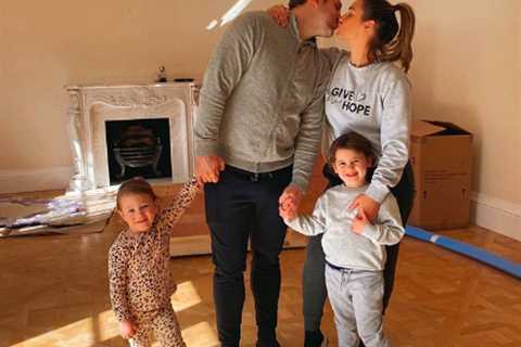 Inside pregnant Sam Faiers’ £2.25million Surrey home with five bedrooms and massive minimalist..
