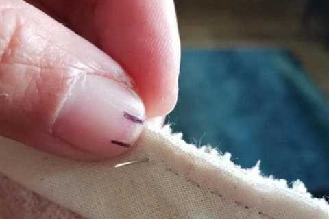 Genius Hack To Easily Sew In A Straight Line, Plus Other Handy Sewing Tricks