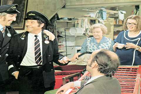 Why did Reg Varney leave On The Buses?