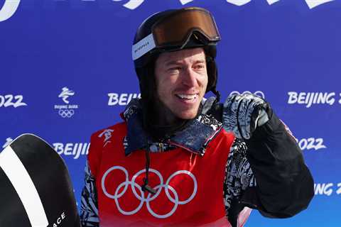 Shaun White Doesn’t Medal In Final Olympic Run;  Fans Celebrate Him As The GOAT