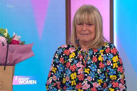 Linda Robson breaks down in tears live on Loose Women after turning 64