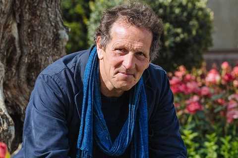 Gardeners’ World’s Monty Don shares breath-taking photos of home – but has bad news for fans