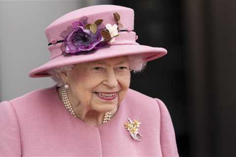 The Queen has inspired the nation’s fashion sense & two thirds of us say no one can replicate..