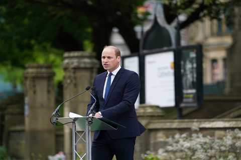 Prince William chokes up as he reveals struggle with grief at Manchester bombing memorial with Kate ..