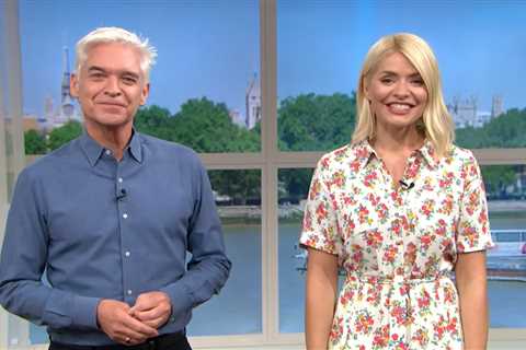 Holly Willoughby and Phillip Schofield announce they are taking a break from This Morning from..