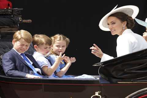 I’m a body language expert – here are the clever parenting tricks Kate Middleton uses to keep..