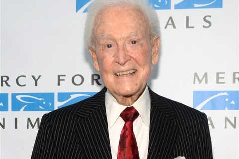 Bob Barker Once Made A Totally Amateur Mistake While Hosting ‘The Price Is Right’