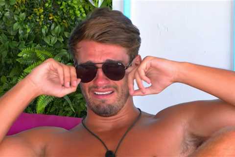 Jacques was ‘pulled out of show by bosses who spotted him struggling’ claim Love Island viewers in..