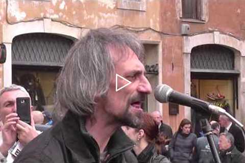 Time, Money & Another Brick in the Wall, Pink Floyd lover guitar voice, Pantheon Rome Italy