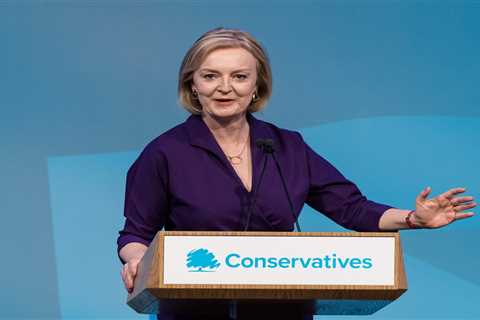 Liz Truss travels to Scotland TODAY to be appointed new Prime Minister by the Queen