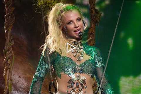 Britney Spears - Toxic (Live From Las Vegas)