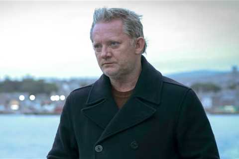 Shetland’s Douglas Henshall hits back at ‘online abuse’ after being slammed for ‘nasty and..