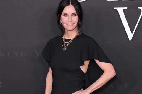 Courteney Cox’s Honest Take On Plastic Surgery Is So Refreshing, And We’re Totally Here For It