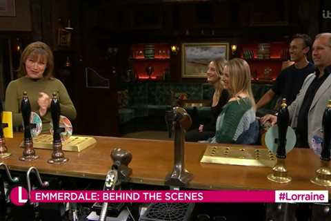 Lorraine reveals huge surprise about Emmerdale’s Woolpack pub on rare behind-the-scenes tour