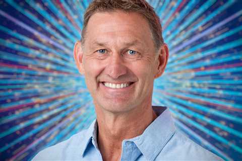 What injury did Tony Adams sustain on Strictly Come Dancing?