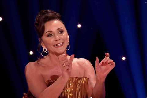 Strictly Come Dancing fans open-mouthed as Shirley Ballas takes to the dancefloor off-air