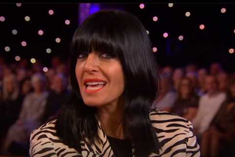 Strictly fans spot moment Claudia Winkleman ‘calls out’ celebrity contestant during results show –..