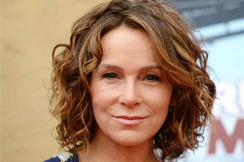 Jennifer Grey Shows Amazing Before-And-After Hair Growth Photos Thanks To A Brand That’s Beloved By ..