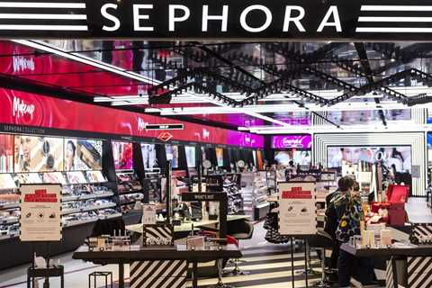 Holiday Beauty Deals: Sephora Is Having a Flash Sale on All the Best Fragrances of the Season