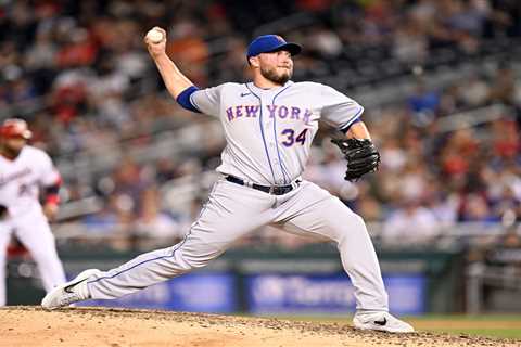 Mets bring back Tommy Hunter in boost to organizational depth