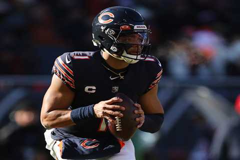 Bills vs. Bears prediction: NFL Week 16 picks, odds