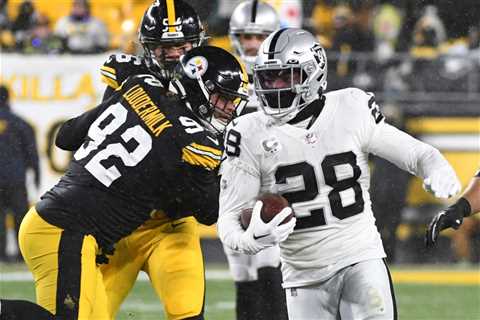 Josh Jacobs furious after Raiders blow it against Steelers: ‘Bulls–t’