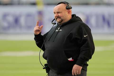 Brian Daboll refuses to talk playoffs even with Giants a win away: ‘No different’