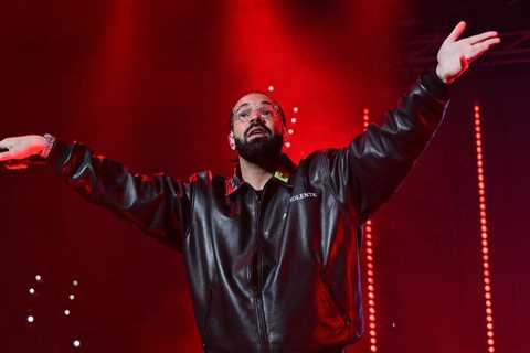 Oop! Drake Shuts Down Woman’s Viral ‘Flewed Out, Kicked Out’ Story: ‘Sh*t Is Sad Out Here’