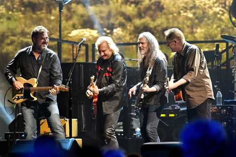 Eagles With Vince Gill Announce New Concerts for Hotel California 2023 Tour