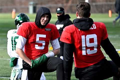 Mike White out for Jets finale in final quarterback twist of season