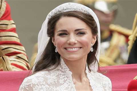 Shocking item Prince Harry gave Kate Middleton during wedding to Prince William revealed