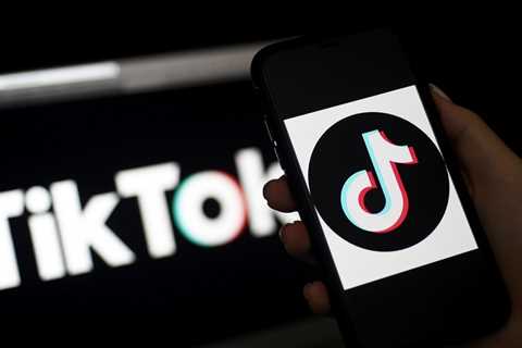 TikTok CEO Meets European Officials as Scrutiny Over Data Privacy, Misinformation Intensifies