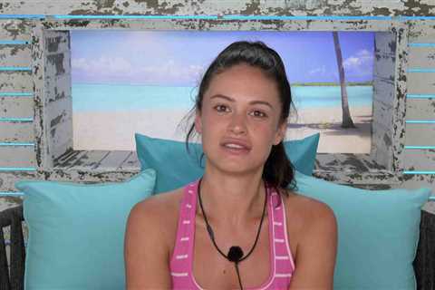 Love Island fans all say the same thing as girls show their ‘real’ faces without make-up