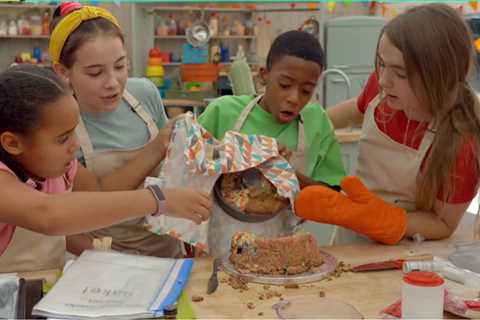 Junior Bake Off fans all say the same thing as cake collapses – leaving kids devastated