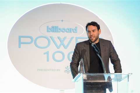 Scooter Braun Presents Bang Si-Hyuk With Billboard’s Visionary Award | Billboard Power 100..