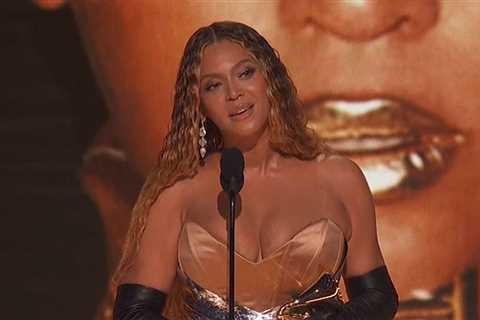 Beyoncé Breaks Record for Most Grammys Won by Any Artist