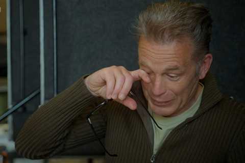 Chris Packham breaks down in floods of tears on new TV documentary