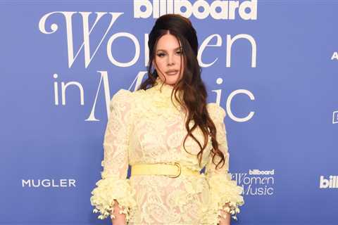 Lana Del Rey Accepts 2023 Billboard Women in Music Visionary Award: ‘Being Happy is the..