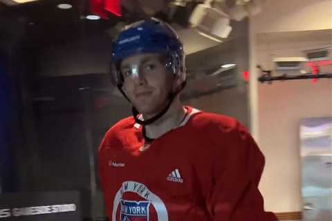 Patrick Kane couldn’t pass up ‘amazing opportunity’ with Rangers trade