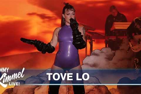 Watch Tove Lo’s Theatrical Performance Of “Borderline” On Kimmel