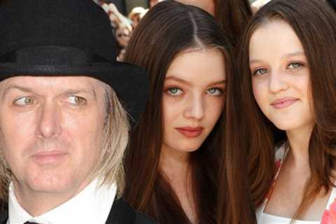 Lisa Marie Presley's Ex-Husband Michael Lockwood Wants to Rep Twins in Court