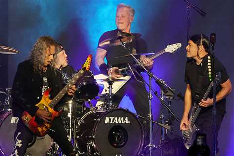 Metallica Buys Vinyl Pressing Plant to Keep Catalog Stocked