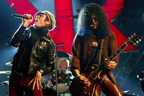 15 Years Ago: Velvet Revolver Kicks Out Scott Weiland