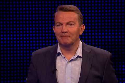 Bradley Walsh angers The Chase fans by ‘giving away’ answer after on-air blunder