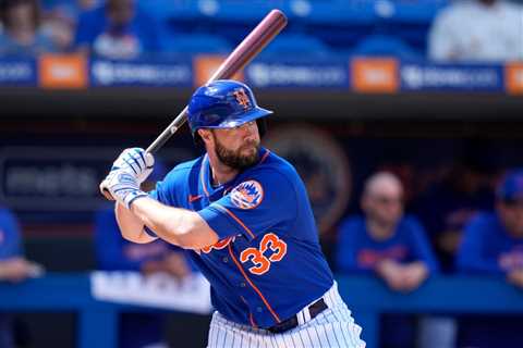 Darin Ruf re-signing with Giants on minor league deal brings Mets trade full circle