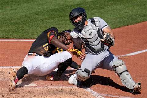 Pirates, White Sox benches clear after Oneil Cruz fractures ankle in home plate collision