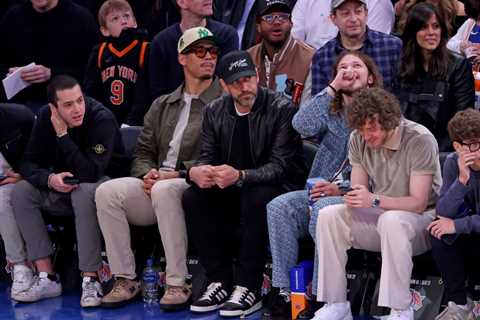 Aaron Rodgers back at MSG for Knicks playoff game day after Rangers win