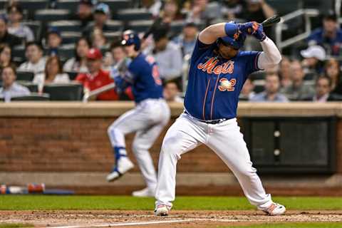 Daniel Vogelbach’s two walks help spark two rallies in Mets’ win