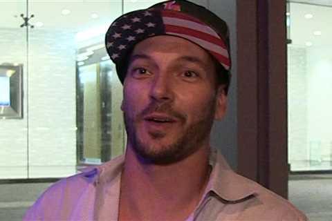 Britney Spears' Ex-Husband Kevin Federline Sued by His Kids' School for $15K